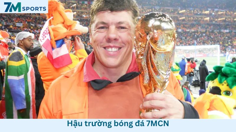 NHM nước Anh rao bán nhà để có tiền xem World Cup 2026